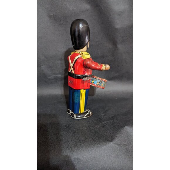 Vintage Tin Toy Drummer Soldier Wind-Up Made In Japan Collectible 7" Drummer - Picture 6 of 12